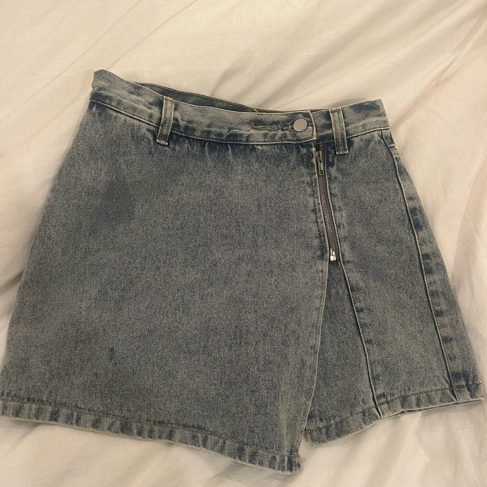 cloud ten wrap jean skirt
